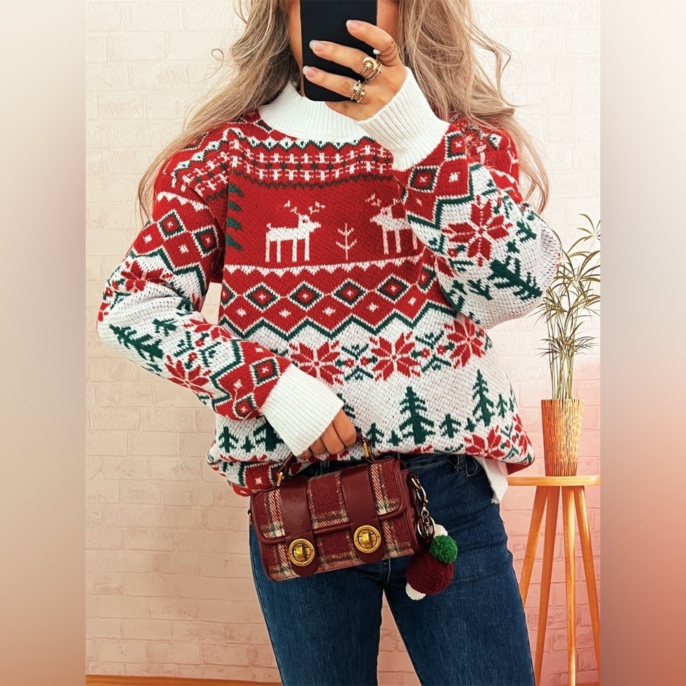 Christmas Reindeer Pattern Round Neck Sweater